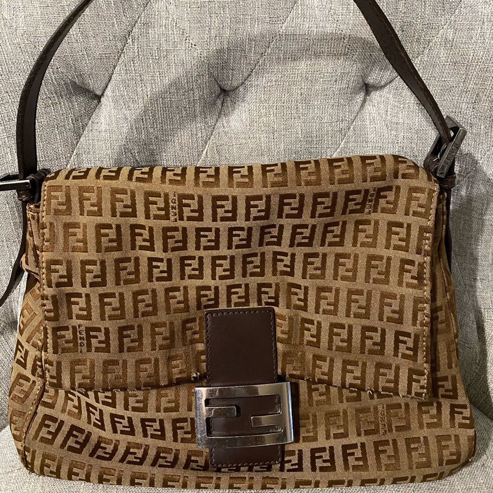 Fendi Brown shoulder bag